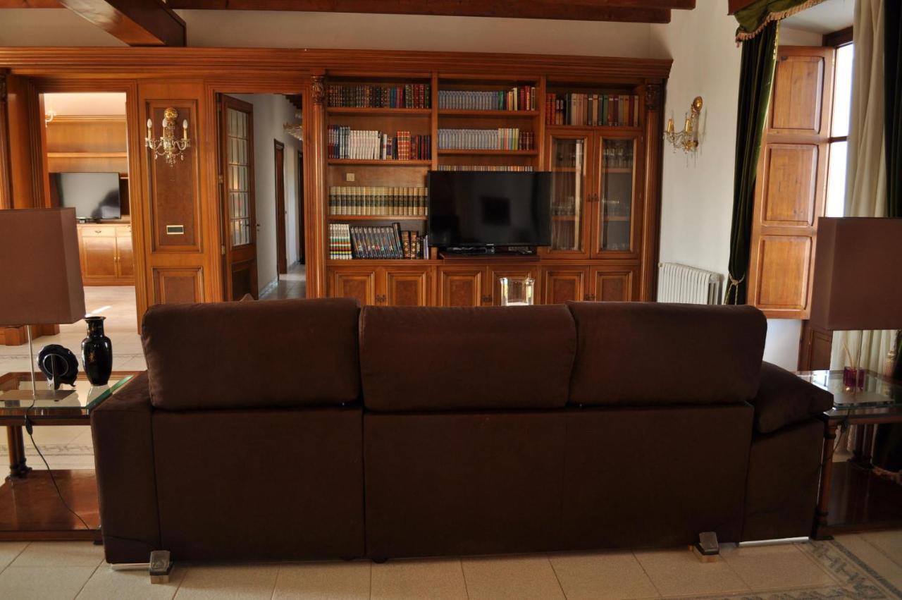 Villa Son Amora *